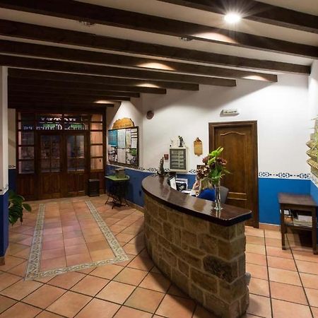 ארנאס דה קבראלס Hotel Villa De Cabrales מראה חיצוני תמונה